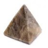 Pyramide en pierre de lune de Madagascar - 0